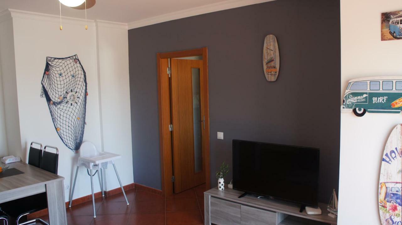 Ferienhaus Pool&garden Oura Flat